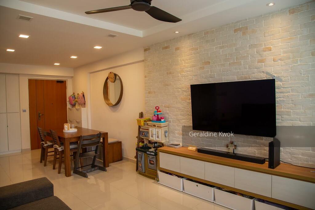 Tampines Central 7 thumbnail photo